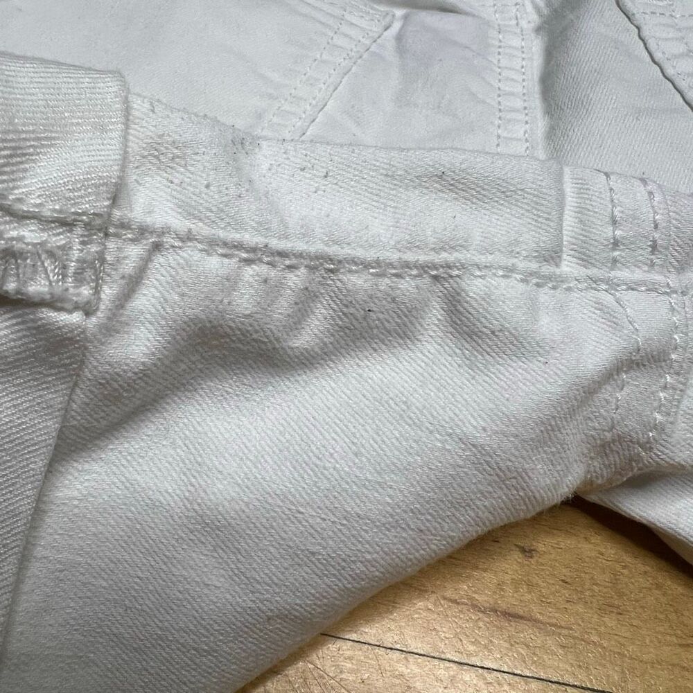A: glow Maternity Boyfriend Shorts in White, Beige Belly Band,  Women’s 4 - Picture 5 of 11